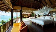 06 Ocean-Panorama-Pool-Villa.jpg